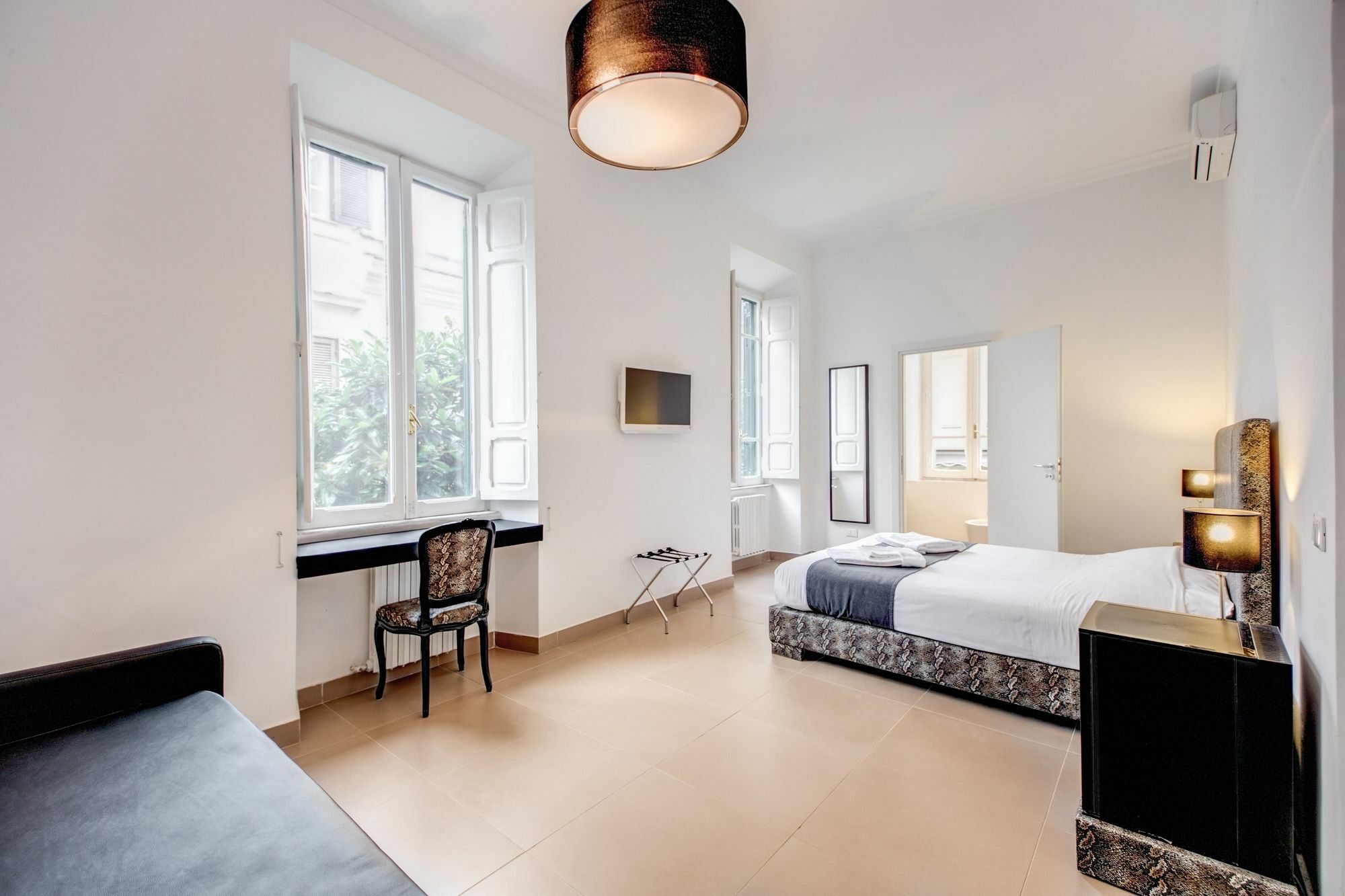 Imperia Suite Rome Exterior photo